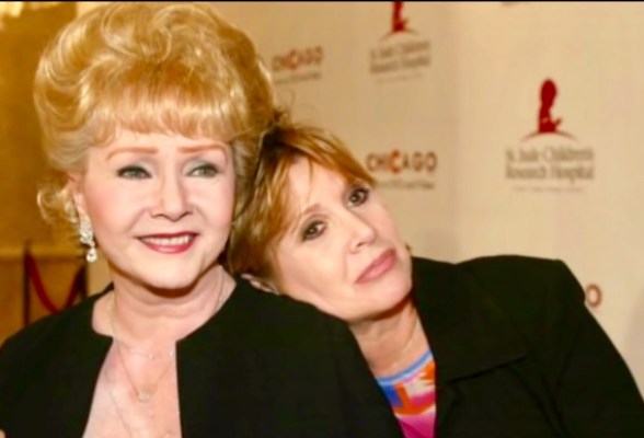 Debbie Reynolds, Carrie Fisher Debbie Reynolds, Carrie Fisher