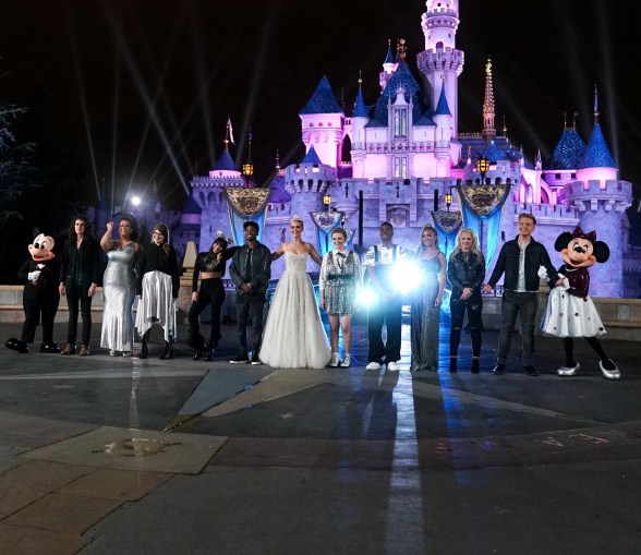 Vocal MasterClass Discussion For American Idol Season 16: The Top 10 Perform Disney Songs